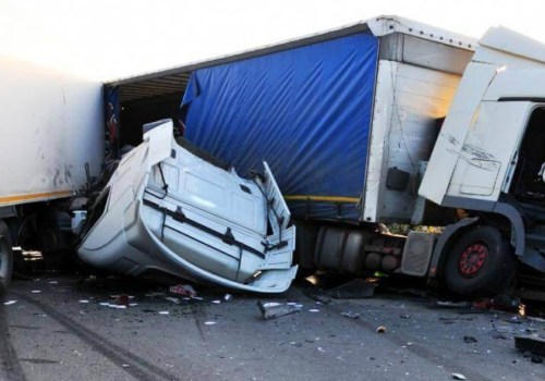 How A Legal Administrator Can Help A Truck Accident Lawyer In California Win Your Case