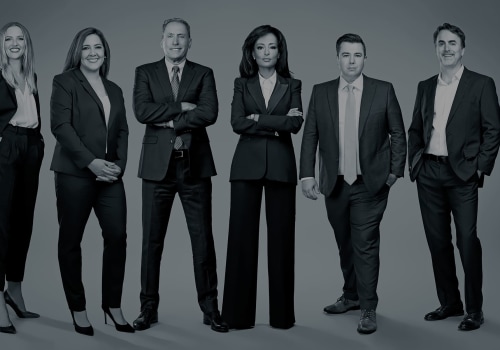 Legal Administrator Vs Criminal Defense Lawyer: Which One Should You Choose When Dealing With Murder Cases In Orange County